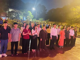 LỄ THẮP NẾN TRI ÂN CÁC BÀ MẸ VIỆT NAM ANH HÙNG, 
CÁC ANH HÙNG LIỆT SĨ TẠI NGHĨA TRANG LIỆT SĨ XÃ THIÊN LỘC