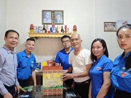 ỦY BAN MTTQ VIỆT NAM PHƯỜNG XUÂN PHƯƠNG TRI ÂN CÁC GIA ĐÌNH CHÍNH SÁCH NHÂN KỶ NIỆM 78 NĂM NGÀY THƯƠNG BINH - LIỆT SĨ (27/7/1947 – 27/7/2025)