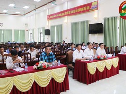 UBND xã Phú Cát tổ chức Hội nghị giao chỉ tiêu, kế hoạch phát triển kinh tế - xã hội và dự toán ngân sách năm 2025