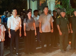 Xã Hương Sơn; thắp nến tri ân tưởng nhớ các Anh hùng liệt sĩ