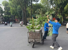 UỶ BAN MTTQ VIỆT NAM VÀ CÁC TỔ CHỨC CHÍNH TRỊ XÃ HỘI PHƯỜNG HAI BÀ TRƯNG TIẾP TỤC RA QUÂN THỰC HIỆN 
