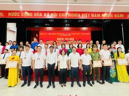 Hội nghị khen thưởng các tập thể, cá nhân có thành tích xuất sắc, đột xuất trong 30 ngày thi đua cao điểm vận hành xã theo mô hình chính quyền địa phương hai cấp