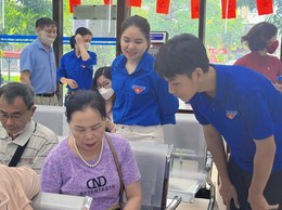 Chiến dịch 45 ngày đêm ra quân hỗ trợ hoạt động chuyển đổi số trên địa bàn phường Hà Đông