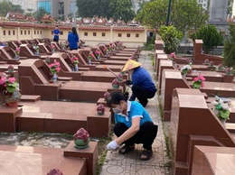 Hội LHPN phường Hoàng Mai tổ chức các hoạt động kỷ niệm 78 năm ngày Thương binh, liệt sĩ (27/7/1947 - 27/7/2025)