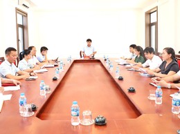  HỌP TIỂU BAN TUYÊN TRUYỀN PHỤC VỤ ĐẠI HỘI ĐẢNG BỘ XÃ YÊN XUÂN