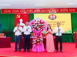 Chi bộ Ban Xây dựng Đảng xã Thượng Phúc chủ động thích ứng trong giai đoạn mới