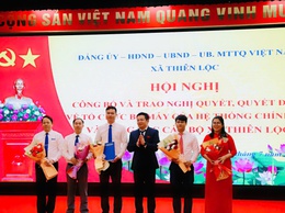 Hội nghị công bố và trao các Nghị quyết, Quyết định về tổ chức bộ máy và công tác cán bộ của xã Thiên Lộc