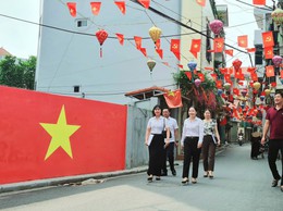 Xã Quốc Oai kiểm tra, chấm điểm cuộc thi “Giữ gìn thôn sáng, xanh, sạch, đẹp, an toàn” tháng 7/2025