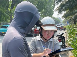 Phường Đống Đa xử lý hành vi vứt rác thải không đúng nơi quy định