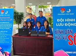 Hà Nội 'đi từng ngõ, gõ từng nhà' để chuyển đổi số