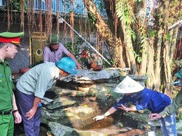 Hà Nội huy động các tổ chức tham gia diệt lăng quăng phòng, chống sốt xuất huyết
