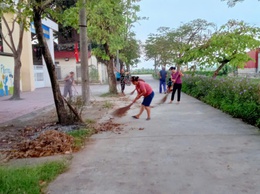 Xã Hòa Phú: Triển khai công tác tổng vệ sinh môi trường hưởng ứng kỷ niệm 80 năm Cách mạng tháng Tám thành công (19/8/1945 – 19/8/2025) và Quốc khánh nước Cộng hòa xã hội chủ nghĩa Việt Nam (02/9/1945 – 02/9/2025) 