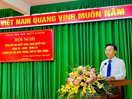 Xã Yên Bài tổ chức hội nghị công bố các quyết định thành lập các phòng ban, đơn vị trực thuộc và bổ nhiệm cán bộ.