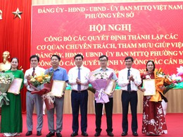 Phường Yên Sở công bố các quyết định về tổ chức bộ máy và công tác cán bộ