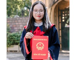 Nữ sinh trường THCS Thành Công đỗ thủ khoa kỳ thi vào lớp 10 ở Hà Nội