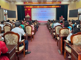 UBND xã Hoài Đức công bố các Quyết định tiếp nhận, bổ nhiệm, bố trí công tác cho cán bộ, công chức, viên chức, người lao động các cơ quan
