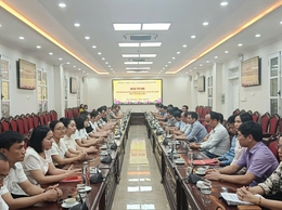 Xã Thạch Thất tổ chức hội nghị công bố và trao quyết định thành lập cơ quan và công tác cán bộ Trạm y tế xã