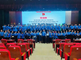 Tuổi trẻ xung kích hỗ trợ chính quyền hai cấp: Ra quân đội hình tình nguyện hỗ trợ Dịch vụ công tại cơ sở