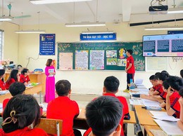 Phường Phương Liệt: Chúc mừng những kết quả đã đạt được của giáo viên và học sinh trường Trung học cơ sở Khương Mai trong kỳ tuyển sinh vào lớp 10 Trung học phổ thông, năm học 2025-2026.
