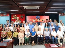 Bí thư Đảng uỷ phường Xuân Đỉnh dự sinh hoạt Chi bộ Tổ dân phố số 12
