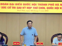 Đại biểu Quốc hội đơn vị bầu cử số 5 tiếp xúc với cử tri sau Kỳ họp thứ 9