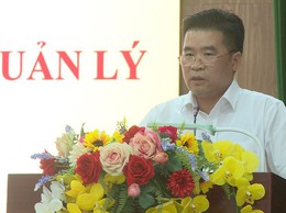 UBND xã Hát Môn chức Hội nghị trao Quyết định thành lập, tổ chức lại các đơn vị sự nghiệp công lập; Quyết định bổ nhiệm chức vụ lãnh đạo quản lý khối giáo dục và y tế