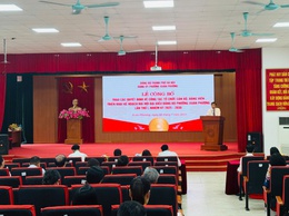 Lễ công bố, trao các Quyết định về công tác tổ chức cán bộ, đảng viên và triển khai kế hoạch Đại hội Đại biểu Đảng bộ phường Xuân phương lần thứ I, nhiệm kỳ 2025 - 2030.