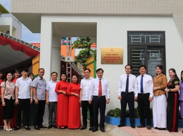 Phú Nghĩa tổ chức Lễ gắn biển công trình chào mừng Đại hội Đại biểu Đảng bộ xã lần thứ I, nhiệm kỳ 2025 – 2030