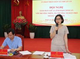 Hội nghị giao ban giữa lãnh đạo UBND xã với Trưởng thôn, Tổ trưởng TDP