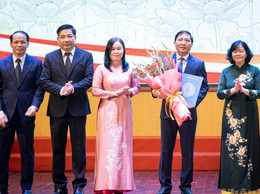 [Ảnh] Bí thư Thành ủy Hà Nội trao quyết định về công tác cán bộ tại xã Quang Minh