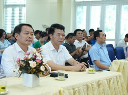 UBND PHƯỜNG YÊN NGHĨA TỔ CHỨC TẬP HUẤN ỨNG DỤNG CÔNG NGHỆ SỐ VÀ TRÍ TUỆ NHÂN TẠO (AI) CHO CÁN BỘ, CÔNG CHỨC VÀ TỔ CÔNG NGHỆ SỐ CỘNG ĐỒNG