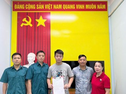 Thanh niên xã Ngọc Hồi tình nguyện nhập ngũ, nguyện cống hiến sức trẻ cho Tổ quốc
