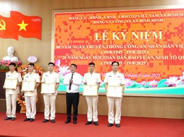 PHÓNG SỰ: CÔNG AN XÃ BÌNH MINH
                  MỘT MÀU ÁO - MUÔN NIỀM TIN