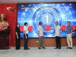 Hòa Xá ra mắt mô hình Tổ chuyển đổi số cộng đồng, phát động “Bình dân học vụ số”