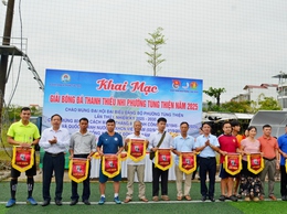 Khai mạc giải bóng đá thiếu nhi chào mừng Đại hội đại biểu Đảng bộ phường Tùng Thiện lần thứ I nhiệm kỳ 2025 – 2030