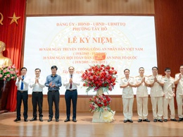 Tây Hồ: Phát huy truyền thống 80 năm của lực lượng Công an nhân dân, giữ vững an ninh trật tự, phục vụ sự phát triển toàn diện của địa phương