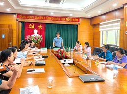 Phòng giao dịch NHCSXH Hà Đông giao ban đánh giá hoạt động tín dụng tháng 8/2025 trên địa bàn phường Hà Đông