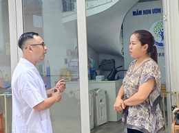 Trạm Y tế phường tham gia tổng vệ sinh môi trường ở ổ dịch ngõ 99 và 177 đường Cầu Diễn của TDP số 13,14 Kiều Mai phường Xuân Phương