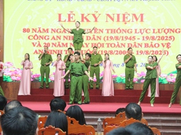 Thạch Thất long trọng kỷ niệm 80 năm Ngày truyền thống Công an Nhân dân và 20 năm Ngày hội Toàn dân bảo vệ An ninh Tổ quốc 