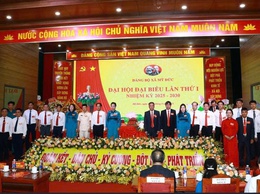 Mỹ Đức đoàn kết vững bước đi lên - một Đảng bộ - một ý chí - một hành động - vì nhân dân phục vụ’