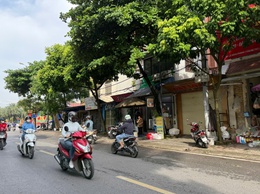 Ngày 18/8, Hà Nội có lúc có mưa vừa, mưa to và dông
