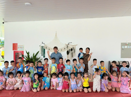 Trường Mầm non Họa Mi tổ chức “Ngày hội bơi và vui chơi dưới nước” Rèn luyện kỹ năng lan tỏa tiếng cười