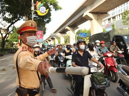 Công an Hà Nội tạm cấm, hạn chế phương tiện đi vào một số tuyến đường ngày 19/8