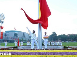 80 năm Cách mạng tháng Tám: Thiêng liêng lễ Thượng cờ trên Quảng trường Ba Đình