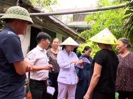 Trạm y tế xã Chuyên Mỹ: Ra quân tổng vệ sinh môi trường phòng chống dịch bệnh sốt xuất huyết