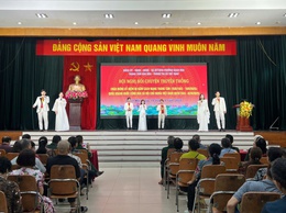 Phường Bạch Mai tổ chức Hội nghị nói chuyện truyền thống chào mừng kỷ niệm 80 năm Cách mạng Tháng Tám thành công (19/8/1945-19/8/2025) và Quốc khánh nước Cộng hoà xã hội chủ nghĩa Việt Nam (02/9/1945-02/9/2025)