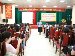 Xã Minh Châu khai mạc lớp bồi dưỡng chính trị hè năm 2025 cho đội ngũ cán bộ, giáo viên
