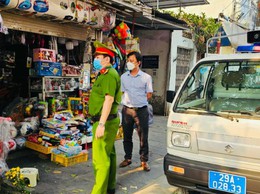 Phường Giảng Võ: Tăng cường công tác trật tự đô thị, vệ sinh an toàn thực phẩm, giải tỏa các tụ điểm kinh doanh trái phép