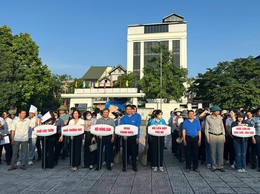 Bát Tràng tổ chức Lễ ra quân thực hiện tổng vệ sinh môi trường gắn với thực hiện phong trào thi đua 
