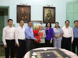 LÃNH ĐẠO THÀNH PHỐ HÀ NỘI, LÃNH ĐẠO PHƯỜNG CỬA NAM THĂM HỎI TẶNG QUÀ CÁN BỘ LÃO THÀNH CÁCH MẠNG, CÁN BỘ TIỀN KHỞI NGHĨA NHÂN KỶ NIỆM 80 NĂM QUỐC KHÁNH NƯỚC CỘNG HOÀ XÃ HỘI CHỦ NGHĨA VIỆT NAM (02/9/1945 - 02/9/2025)